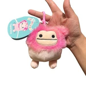 Caparinne clip on squishmallow charm